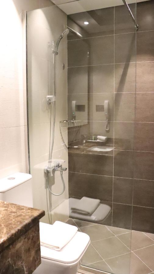 Al Riyadh Hotel Apartments 아부다비 외부 사진