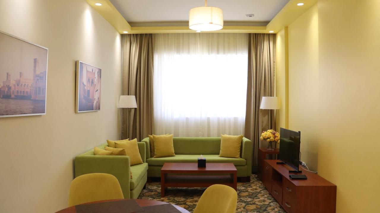 Al Riyadh Hotel Apartments 아부다비 외부 사진