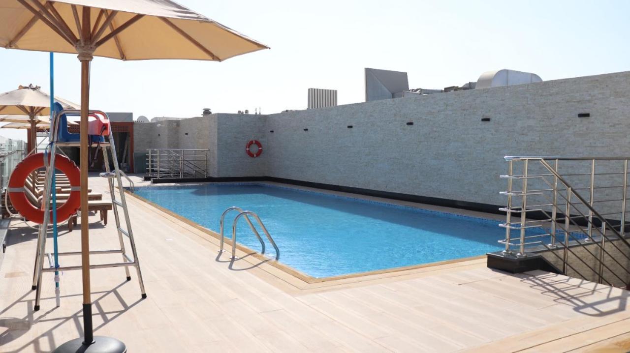 Al Riyadh Hotel Apartments 아부다비 외부 사진